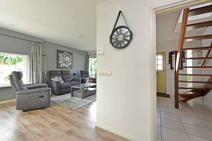 Foto 10 van Bloemenstraat 33