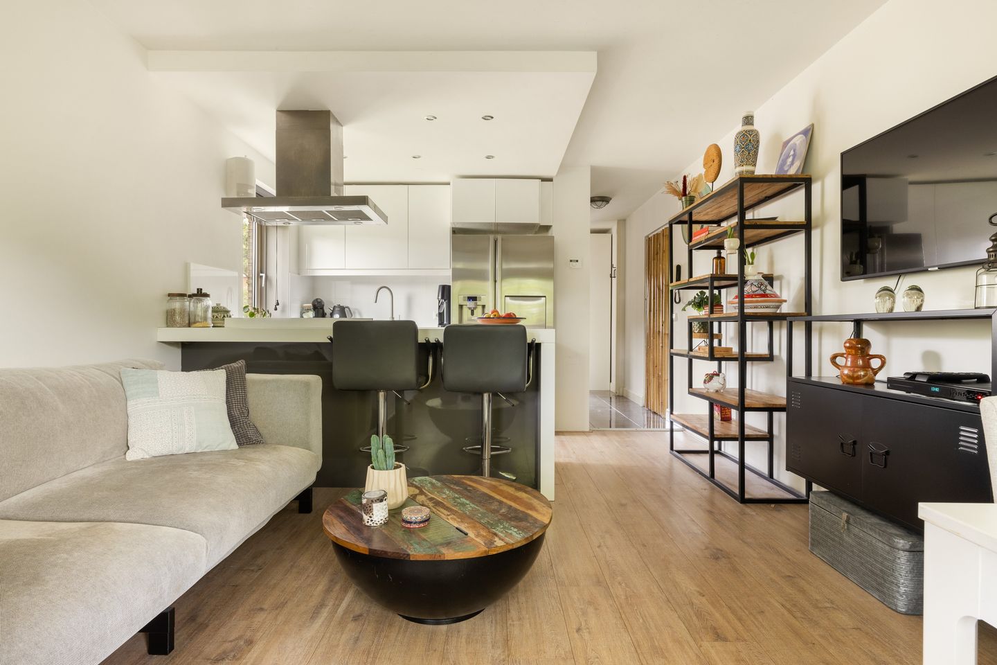 Photo 10 of Roosje Vosstraat 109