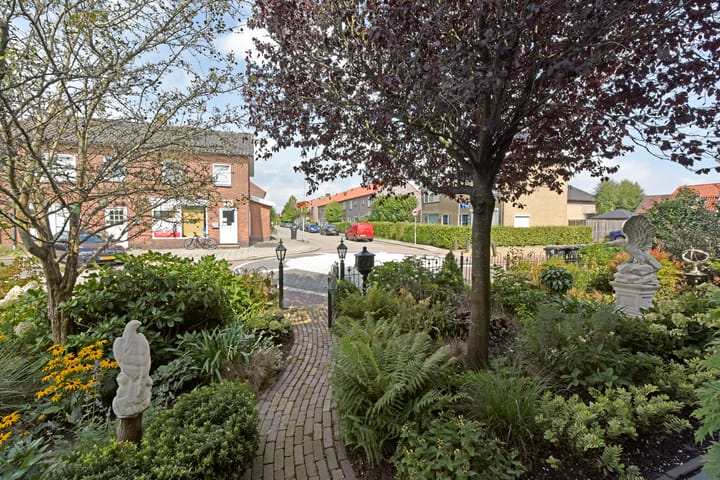 Foto 29 van Bloemenstraat 33