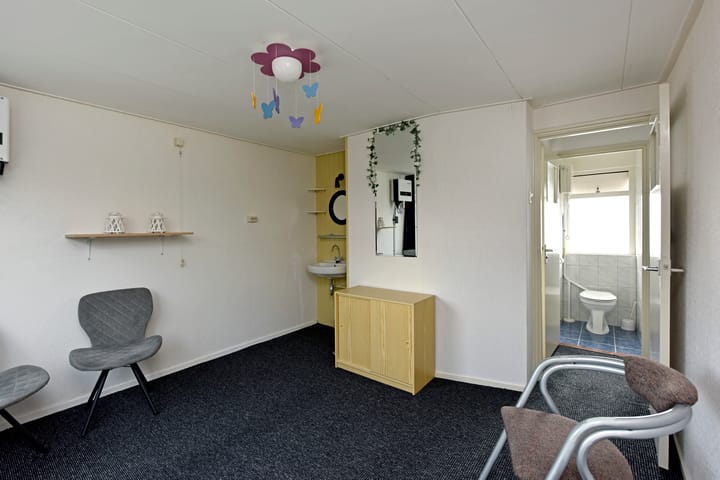 Foto 43 van Bloemenstraat 33