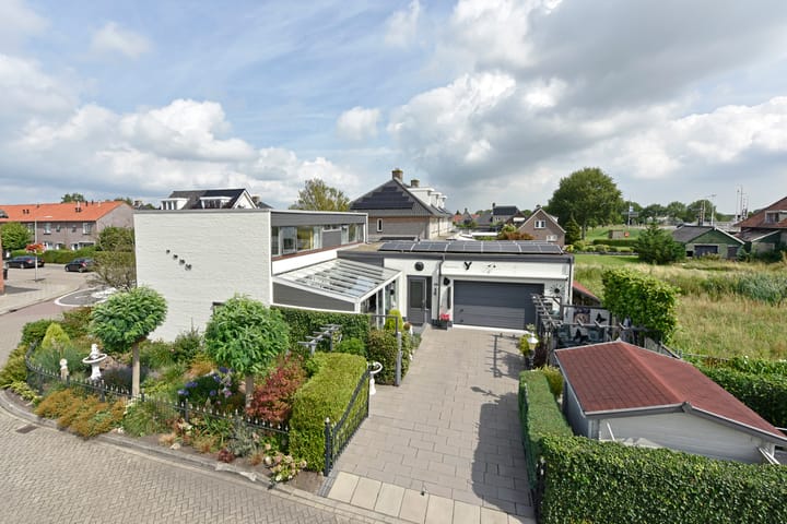 Foto 45 van Bloemenstraat 33