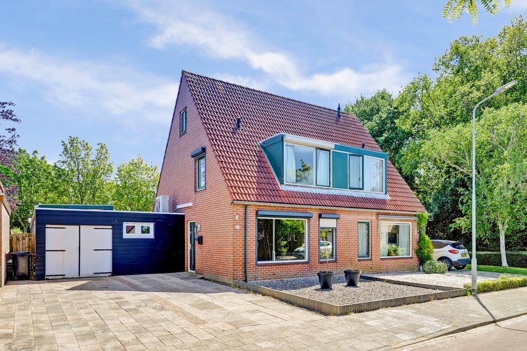 Photo 1 of Pluimpot 12