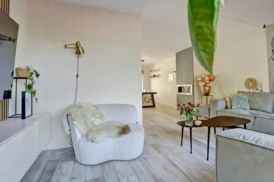 Photo 7 of Pluimpot 12