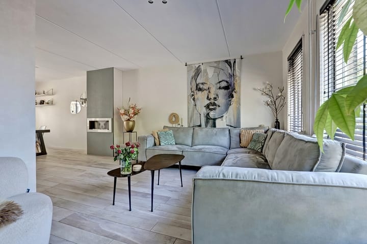 Photo 9 of Pluimpot 12