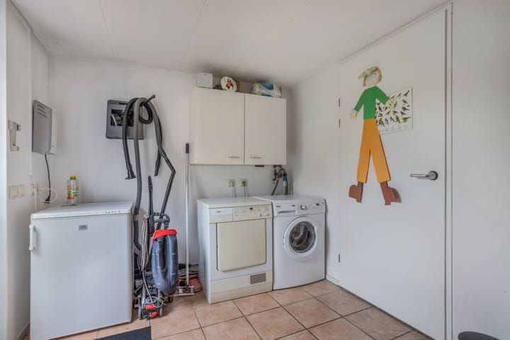 Foto 24 van Golflaan 11