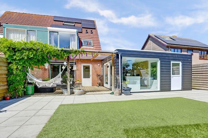 Photo 34 of Pluimpot 12