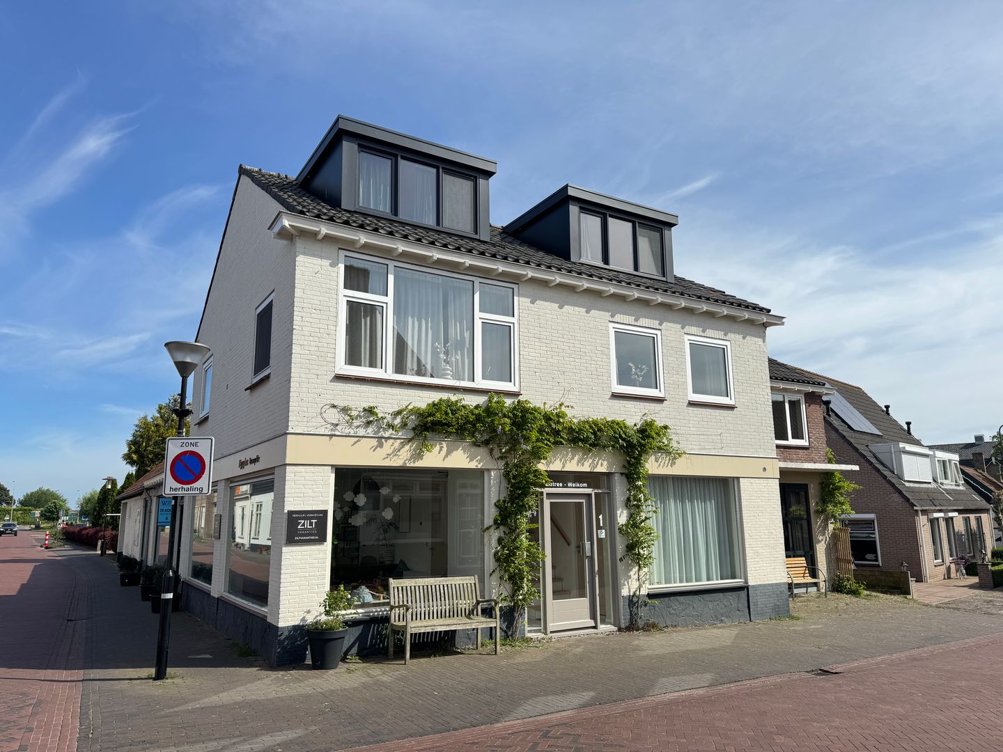 Bekijk foto 1 van Schoolstraat 1