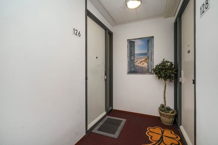 Foto 8 van Uiverplein 126