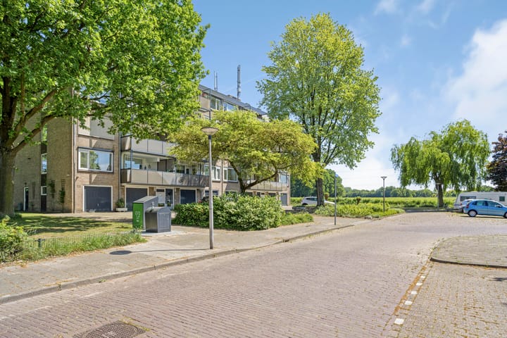 Foto 4 van Atletenstraat 137