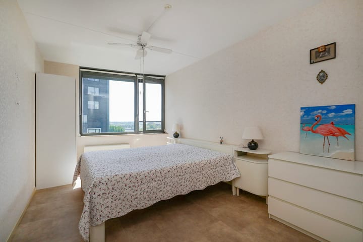 Foto 19 van Uiverplein 126