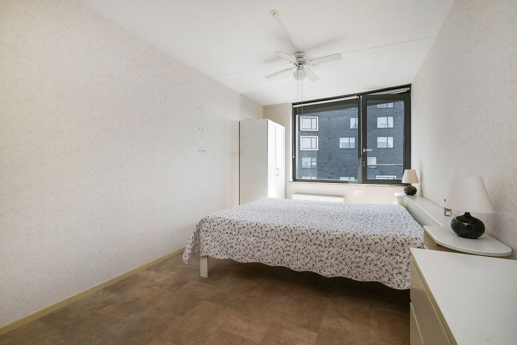 Foto 21 van Uiverplein 126