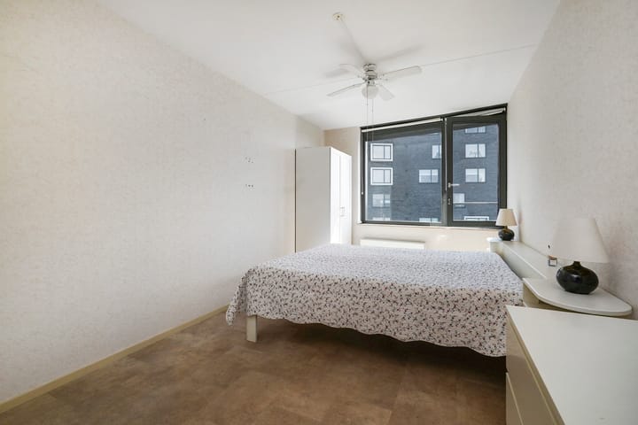 Foto 21 van Uiverplein 126