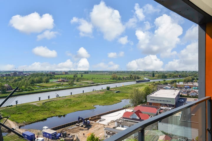 Foto 31 van Uiverplein 126