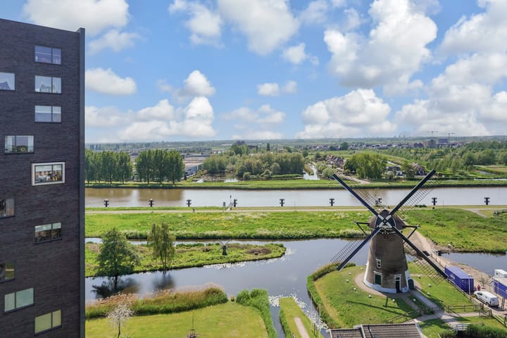 Foto 32 van Uiverplein 126