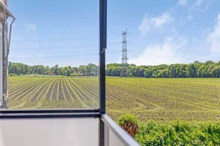 Foto 28 van Atletenstraat 137