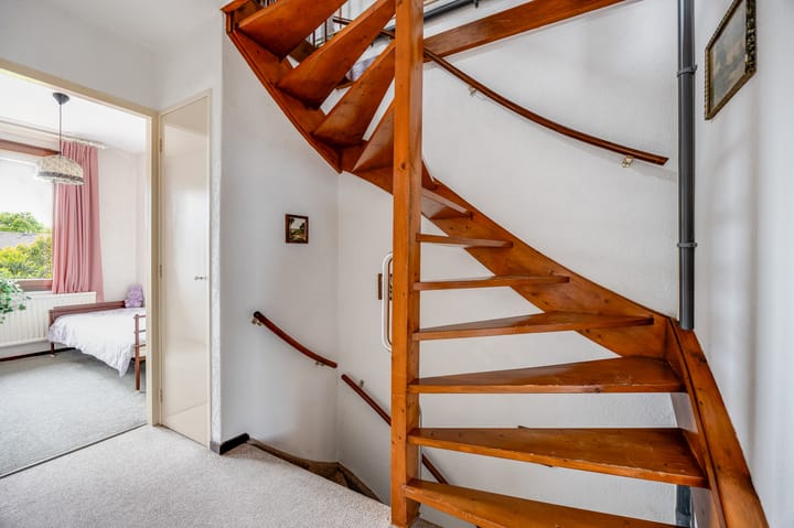 Foto 15 van Van de Rietstraat 6