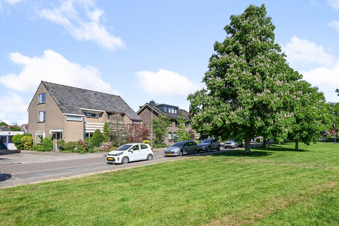 Photo 1 of Prins van Oranjestraat 8