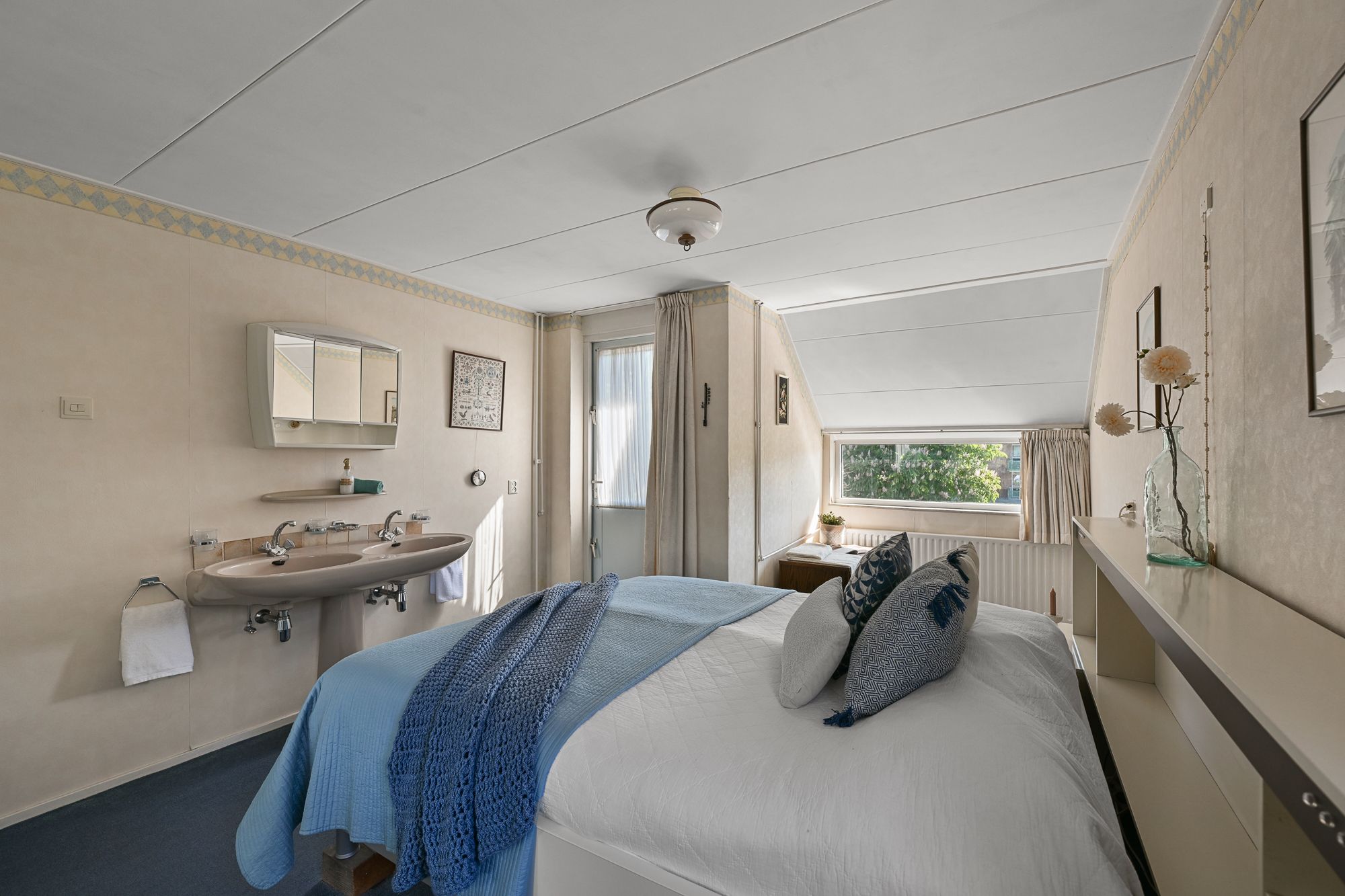 Photo 21 of Prins van Oranjestraat 8