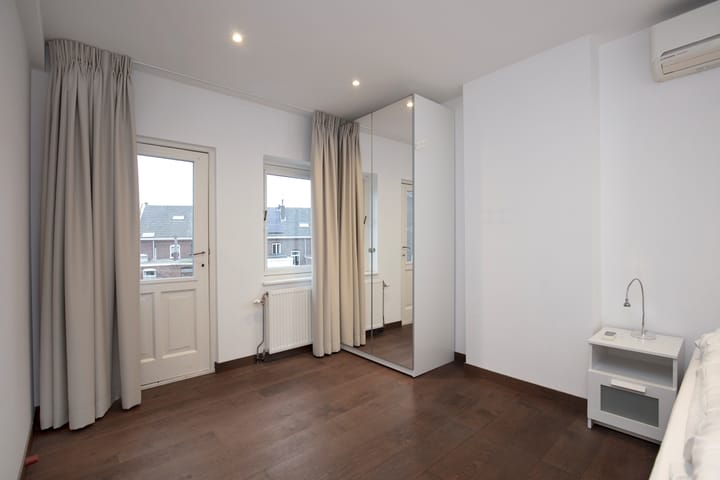 Foto 42 van Brandenburgerweg 14