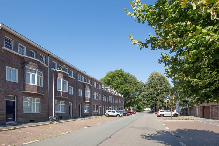 Foto 43 van Brandenburgerweg 14