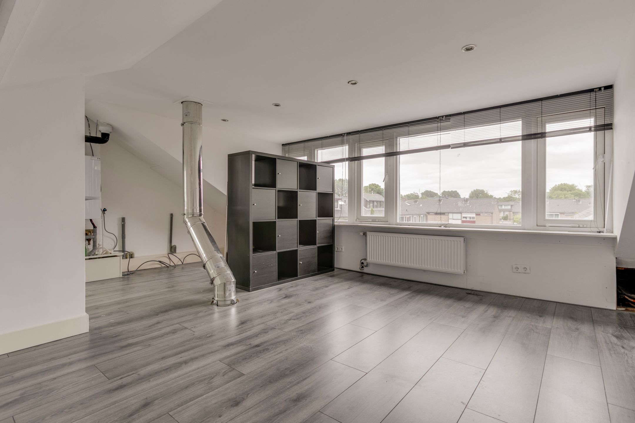 Foto 33 van Esdoornlaan 208