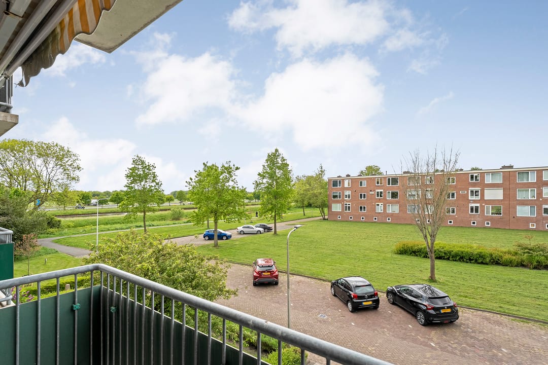 Foto 22 van Esdoornlaan 27