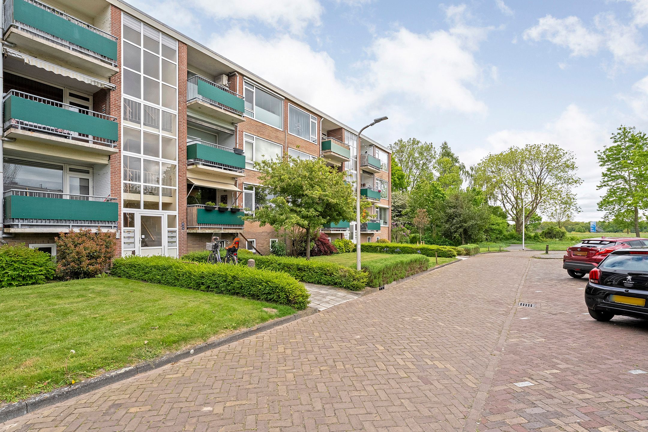 Foto 24 van Esdoornlaan 27