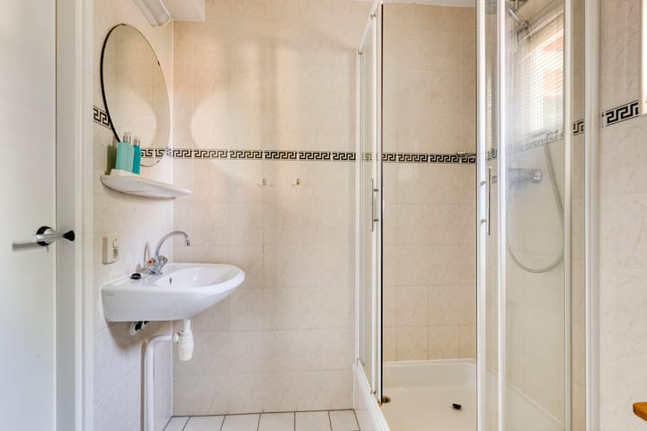 Foto 24 van Zuidlaarderweg 37-V70