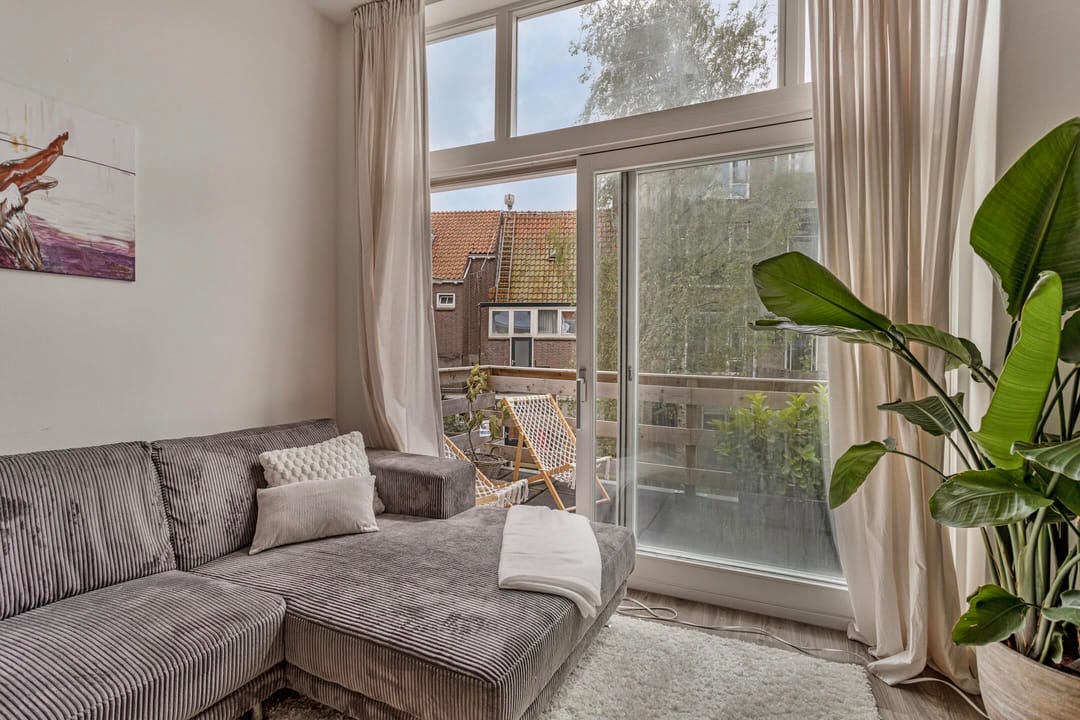 Foto 16 van Cornelis Frederiksstraat 1