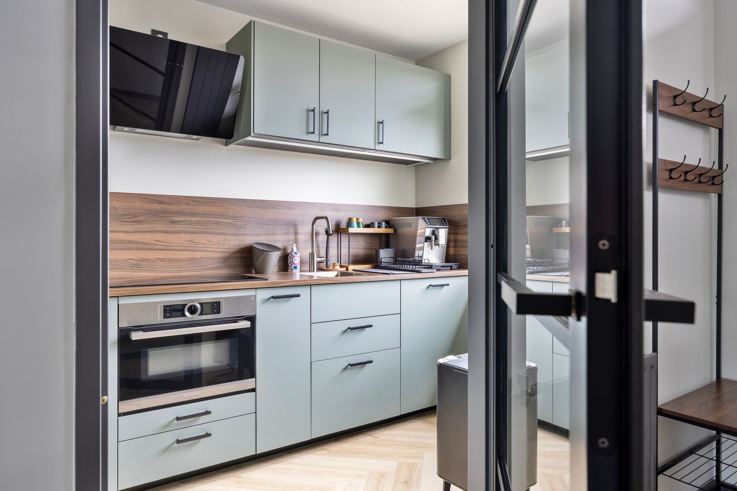 Foto 4 van Oliemaat 204