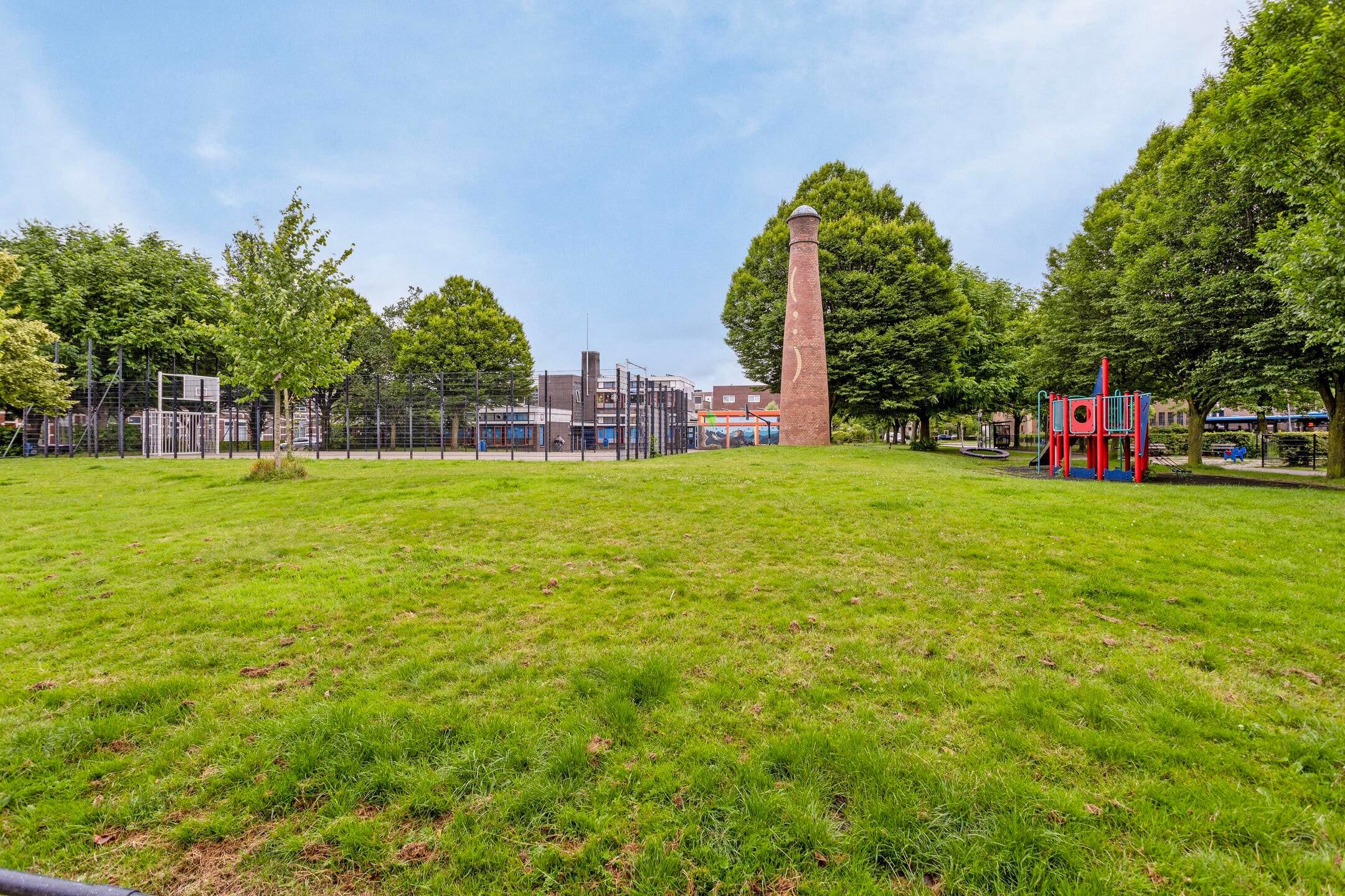 Foto 36 van Cornelis Frederiksstraat 1