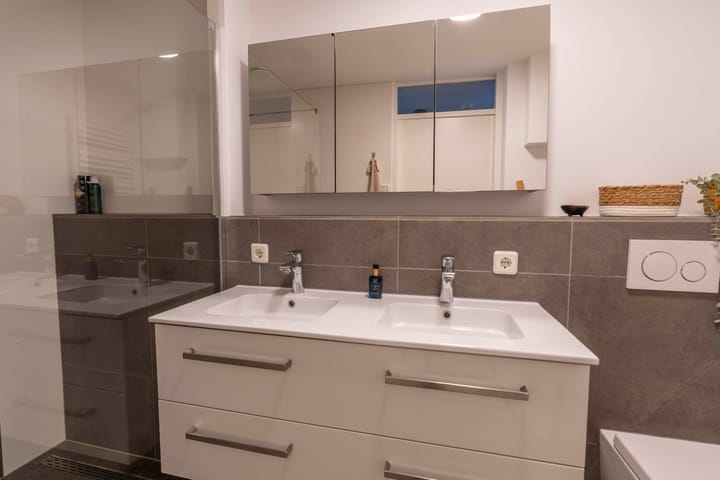 Photo 38 of De Taverne 10