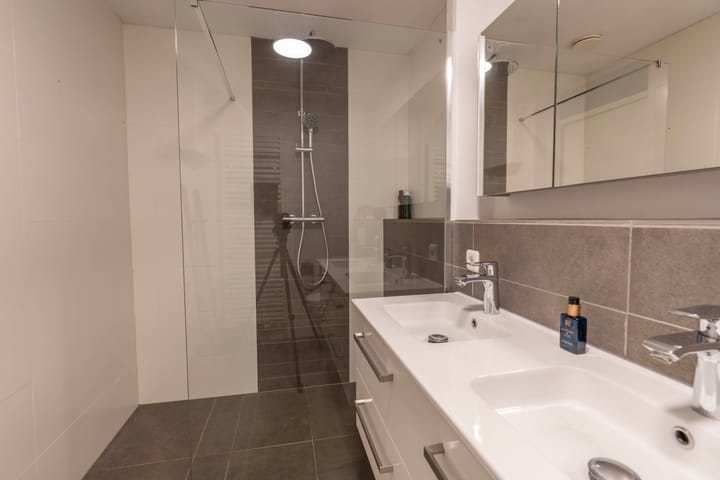 Photo 39 of De Taverne 10