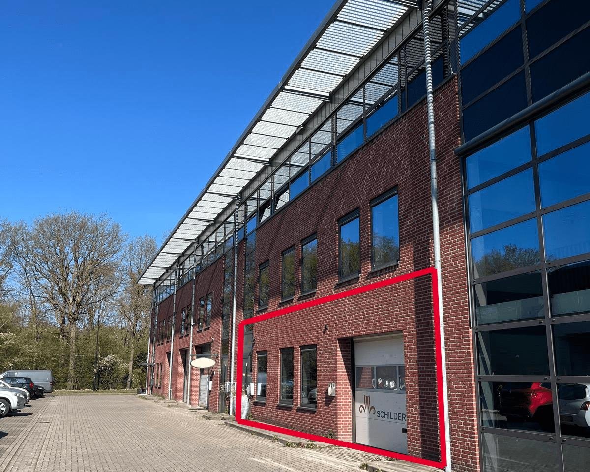 Bekijk foto 1 van P.C. Staalweg 50