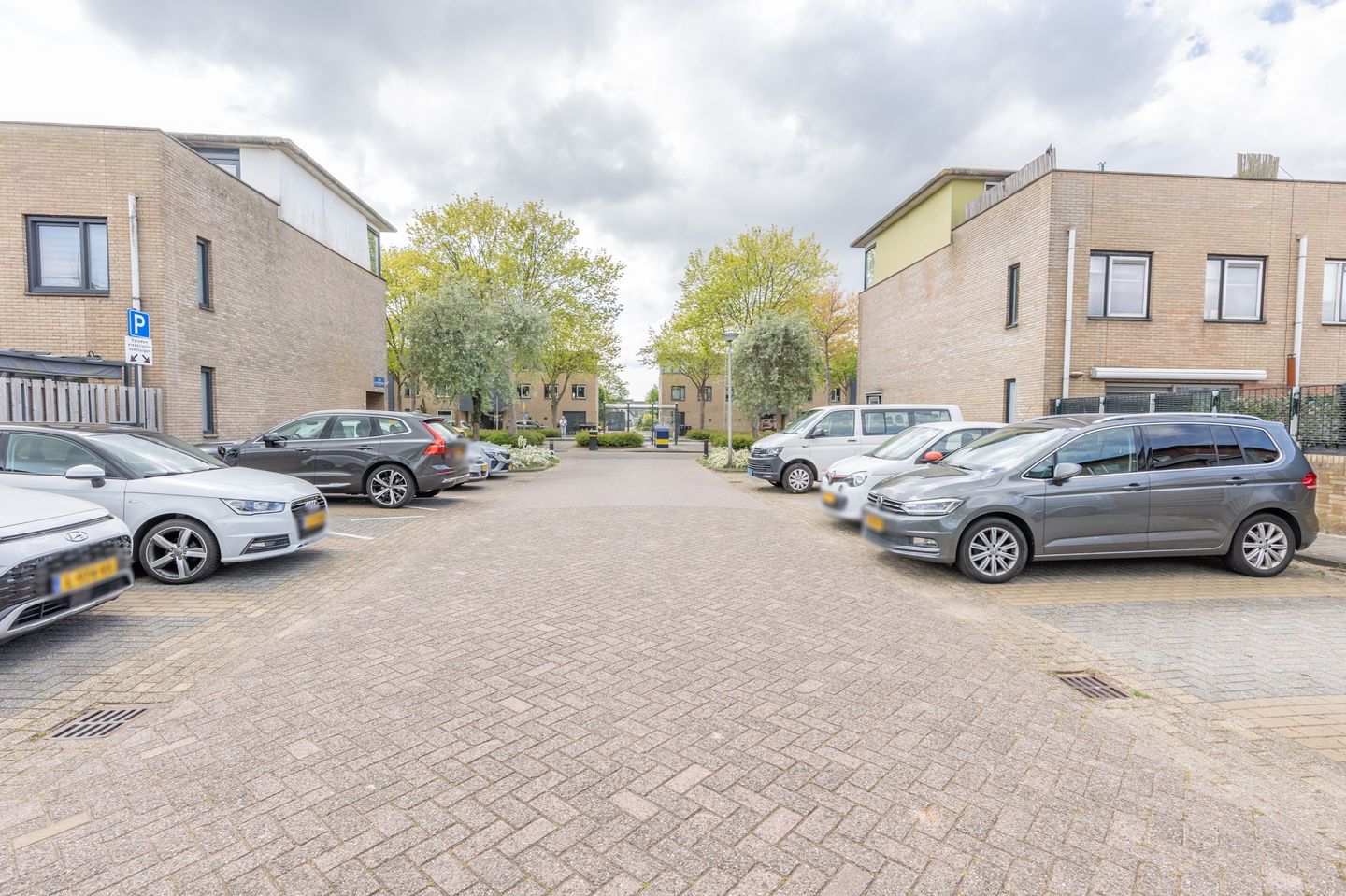 Foto 20 van Annie van Hattemstraat 1