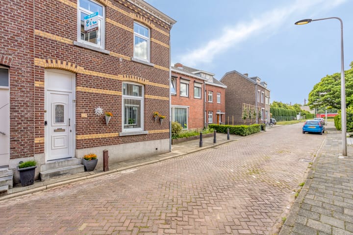 Photo 35 of Sionsweg 53