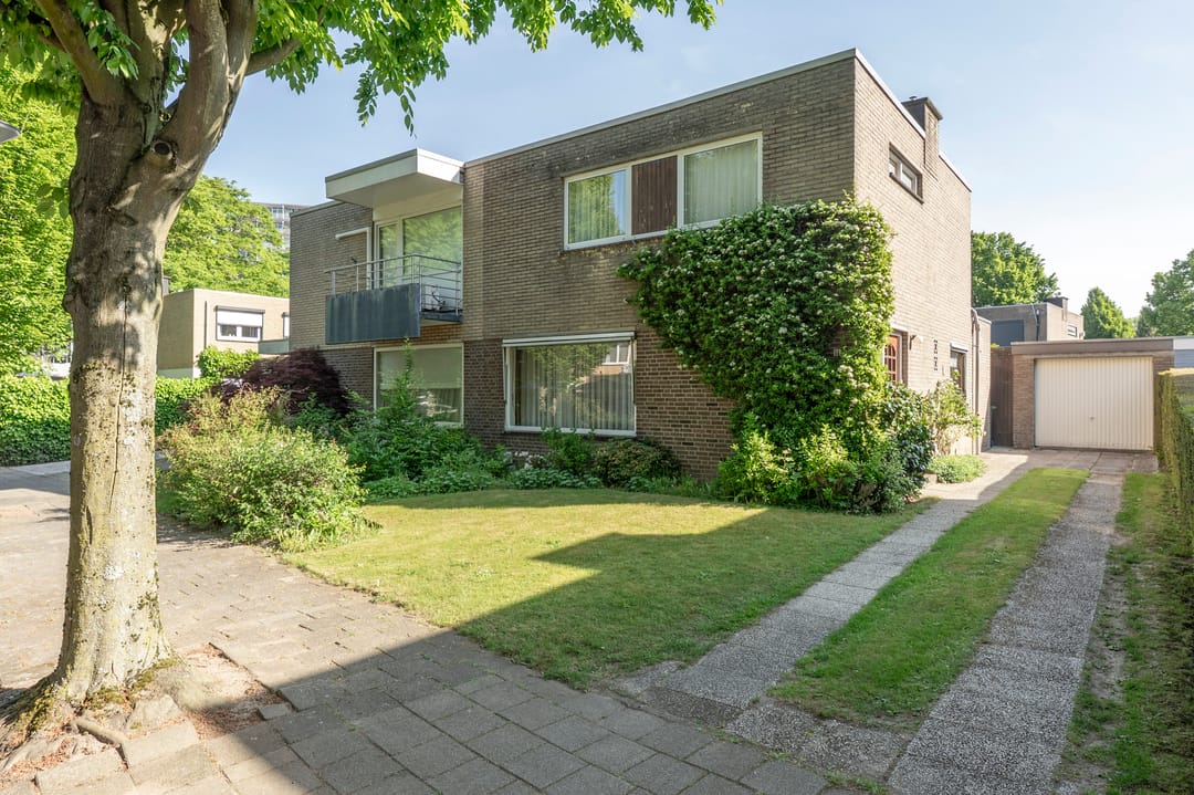 Foto 1 van Straussstraat 14