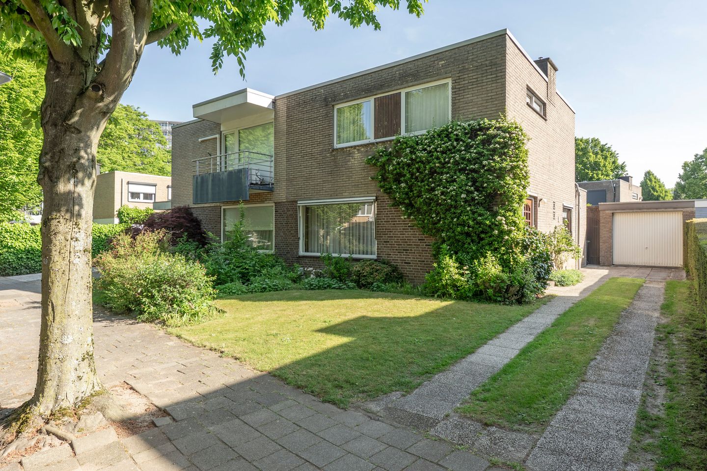 Foto 1 van Straussstraat 14