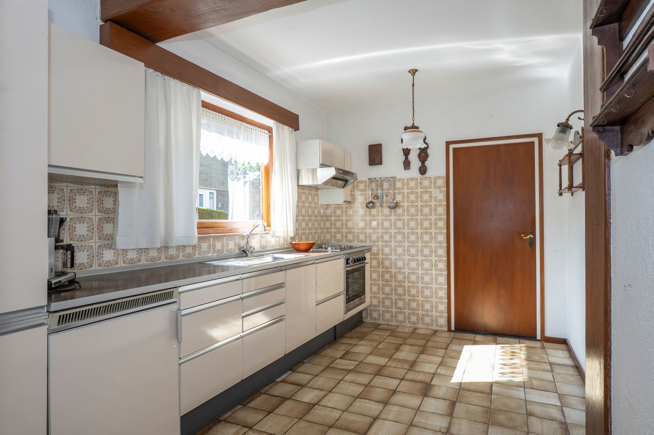 Foto 12 van Straussstraat 14