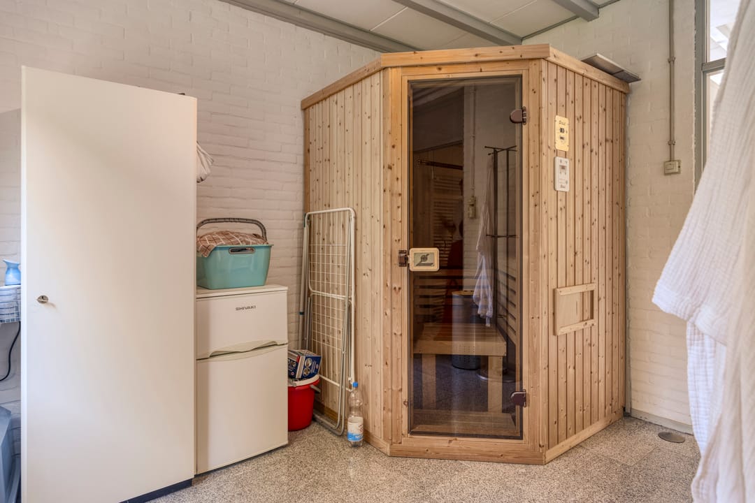 Photo 11 of Westerseweg 3-0052