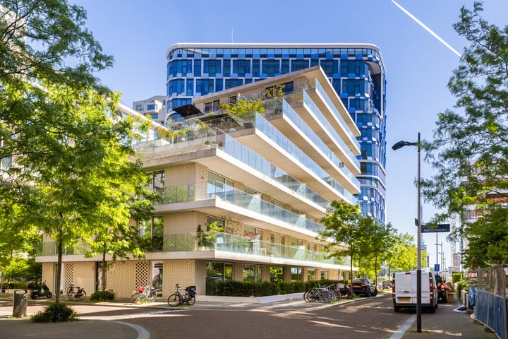 Photo 6 of Rosy Wertheimstraat 11