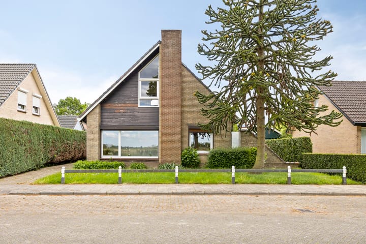 Foto 1 van Wethouder Massinkstraat 3