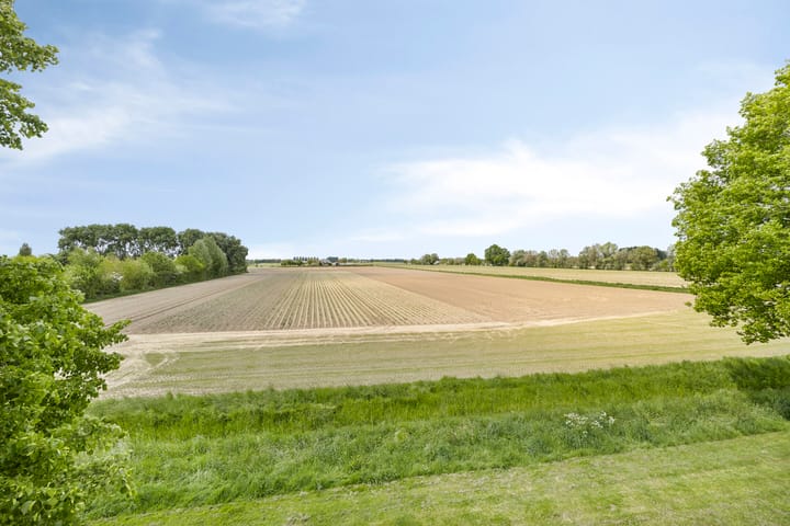 Foto 45 van Wethouder Massinkstraat 3