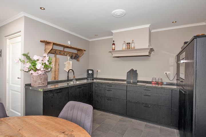 Foto 15 van Irisstraat 15