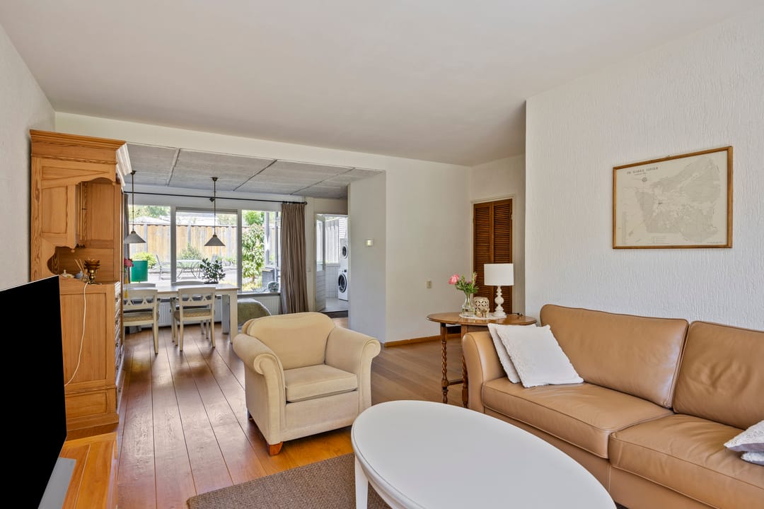 Foto 7 van de Esch 24