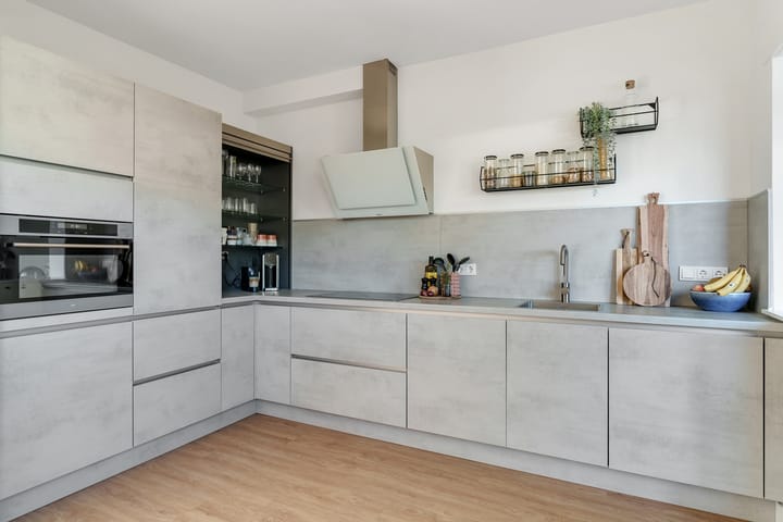 Photo 10 of Wemekampstraat 91