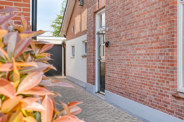 Foto 5 van Generaal Berenschotweg 20