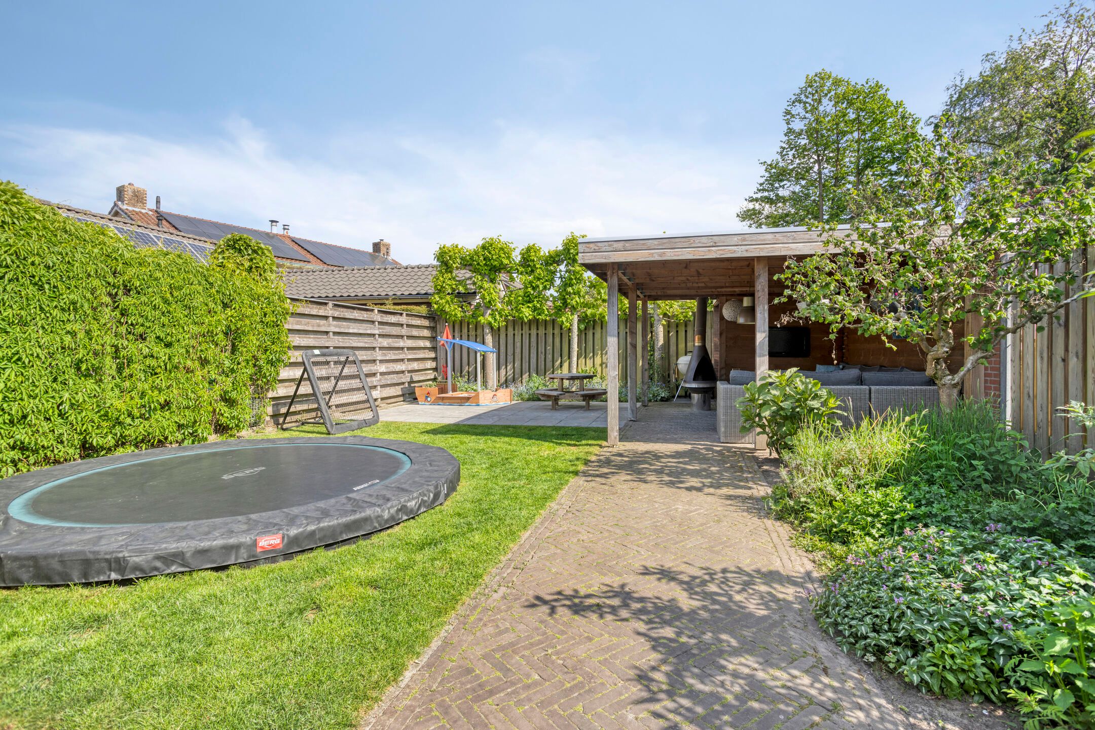 Foto 39 van Generaal Berenschotweg 20