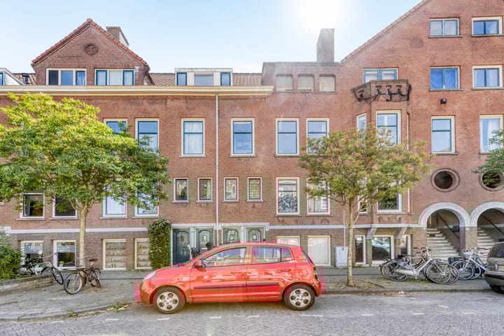 Photo 1 of Sint Liduinastraat 69-A