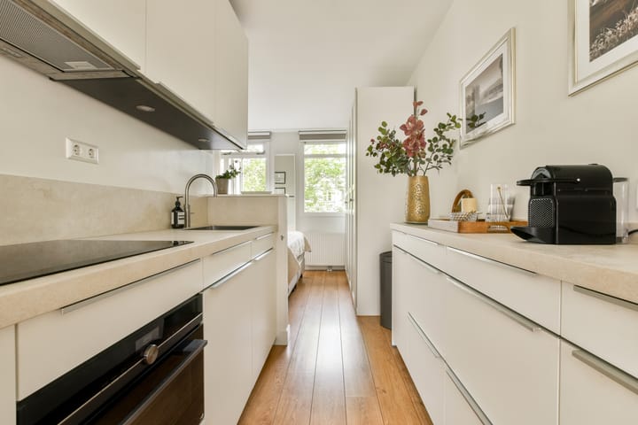 Photo 5 of Saenredamstraat 9-C